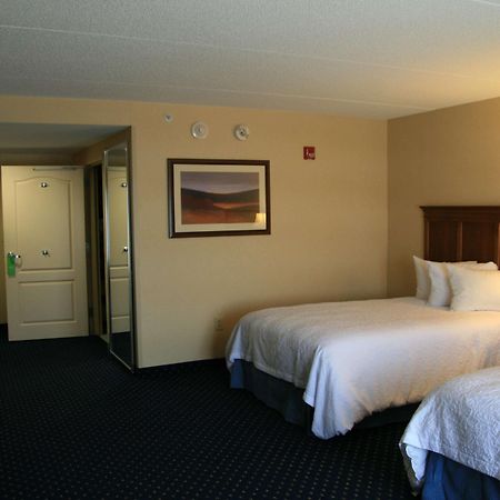 Hampton Inn And Suites Fredericksburg South Δωμάτιο φωτογραφία