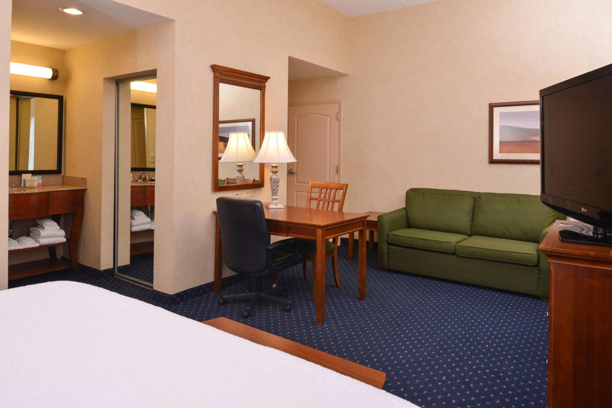 Hampton Inn And Suites Fredericksburg South Εξωτερικό φωτογραφία