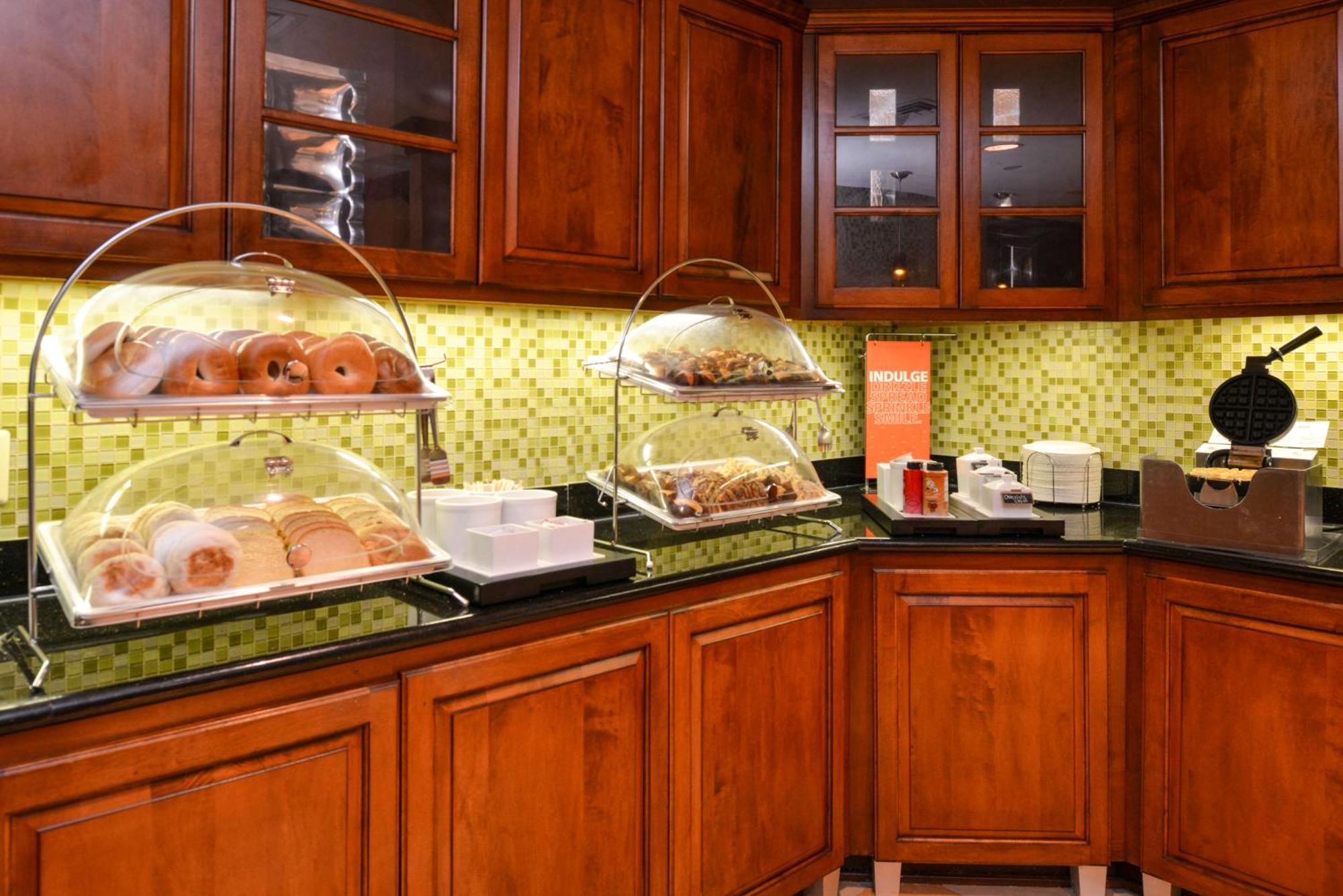 Hampton Inn And Suites Fredericksburg South Εξωτερικό φωτογραφία